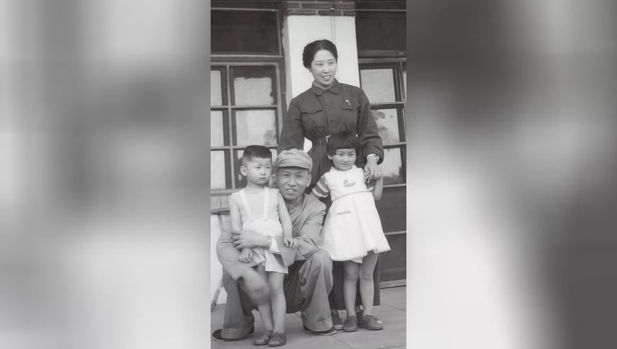 哪吒2进全球票房榜前50,四不像四不像2025,最新核心解答落实_交互版V10.47