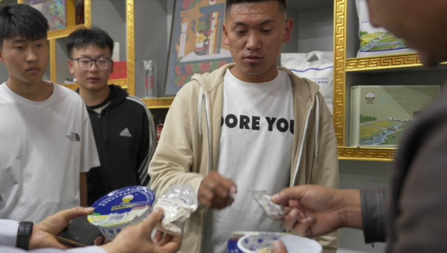 管家婆四肖四码七期开奖管家婆,美股热门中概股多数上涨,确保成语解释落实的问题_iosV5.6