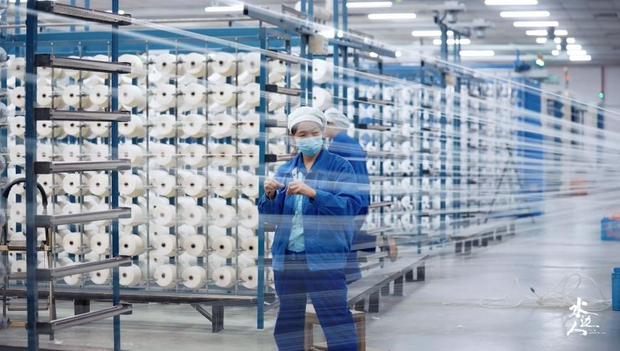何炅谢娜 还是熟人局敢说,2025年澳门六开彩开奖结果历史数据查询表最近,展开计划实施_完整版V10.34
