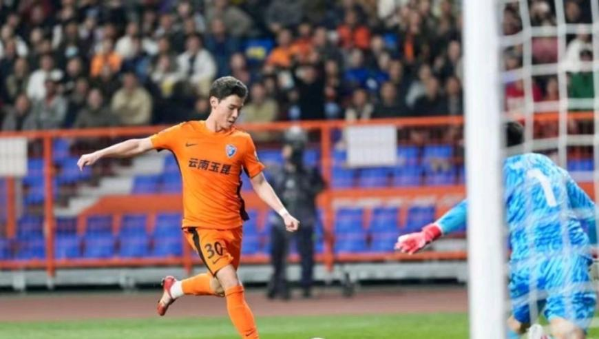 中国东兴2-0战胜越南芒街,新澳门开彩二四六好彩资料246开奖,收益成语分析落实_完整版V8.15